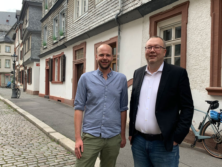 Felix Auspurg, Head of Operations bei WIWIN, und David Muggli, Vorstandsvorsitzender bei PRIOGO